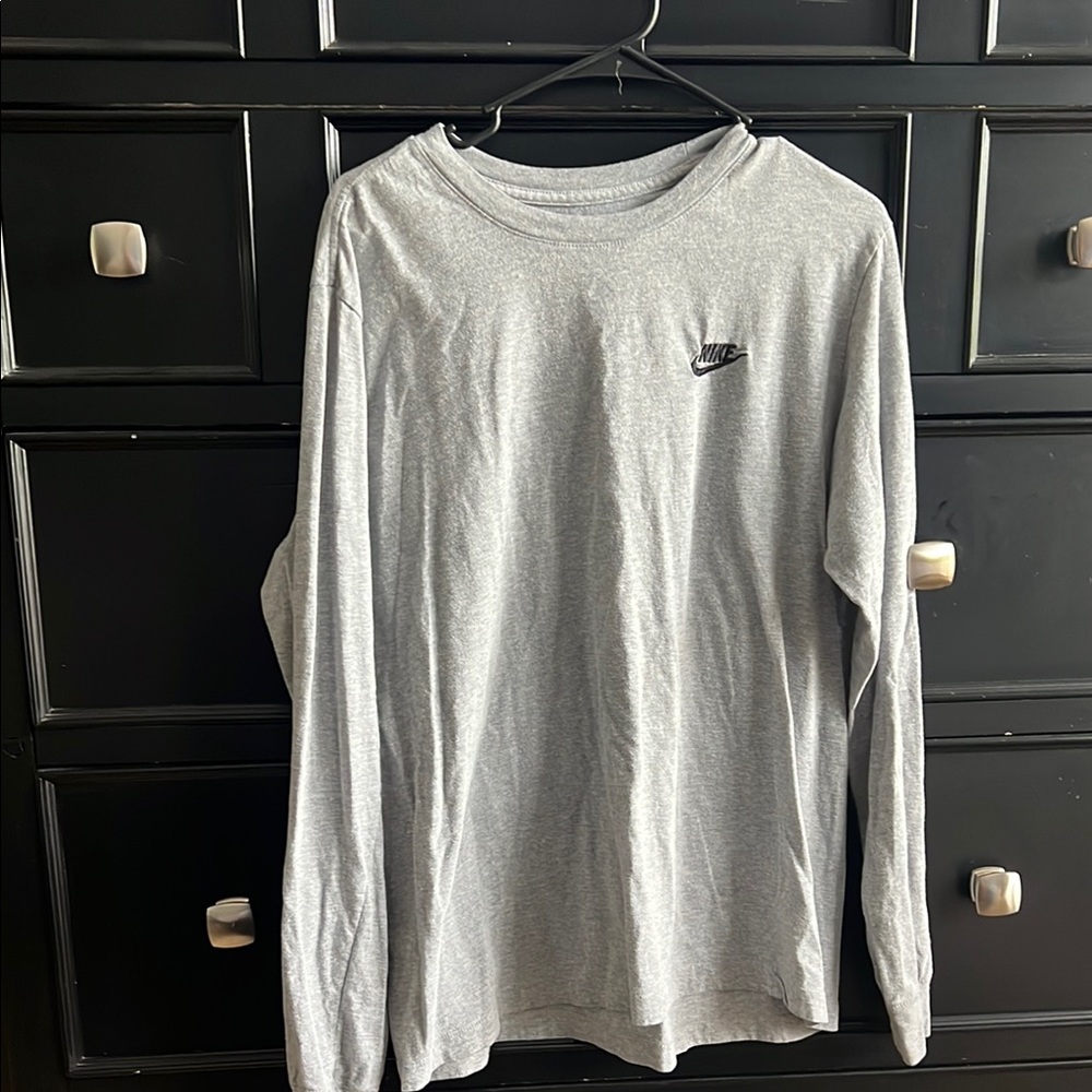 Nike Gray Long Sleeve Tee Classic Crew Neck Mens size L